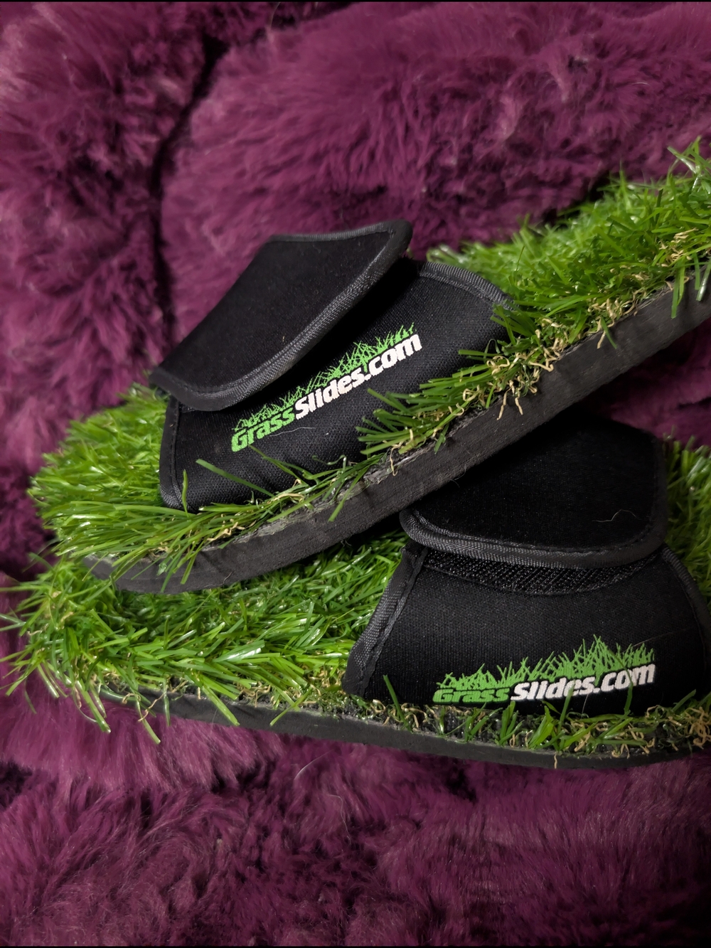 GrassSlides Mens 6 Black & Green Velcro Turf Slide Sandals